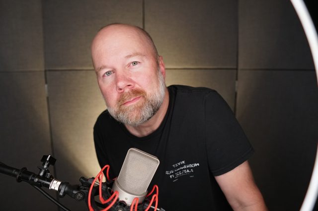 Christopher Sabat