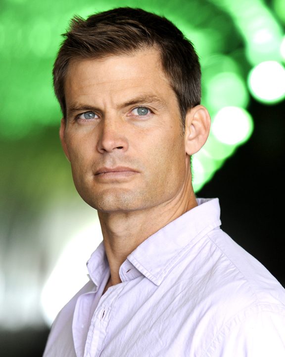 Casper Van Dien