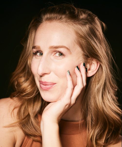 Maggie Robertson