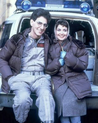Annie Potts — photo 14 in the Signet library