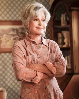 Annie Potts — photo 18 in the Signet library