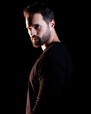 Brett Dalton — photo 2 in the Signet library