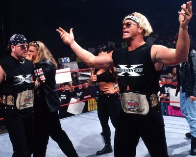 Billy Gunn — photo 7 in the Signet library