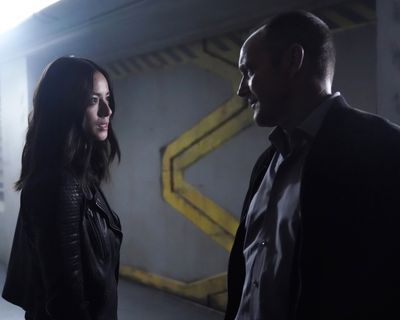 Chloe Bennet — photo 4 in the Signet library