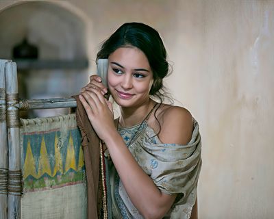 Courtney Eaton — photo 23 in the Signet library