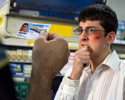 Christopher Mintz-Plasse — photo 1 in the Signet library