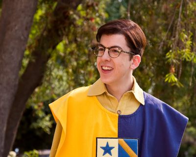 Christopher Mintz-Plasse — photo 11 in the Signet library