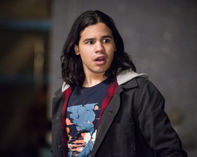 Carlos Valdes — photo 17 in the Signet library