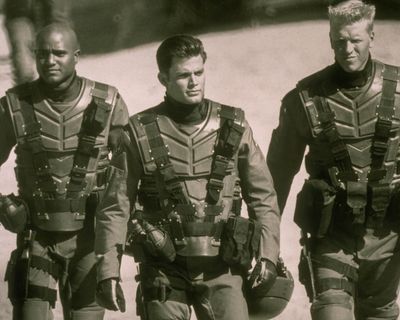 Casper Van Dien — photo 19 in the Signet library