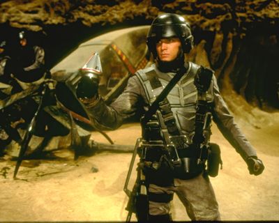 Casper Van Dien — photo 20 in the Signet library