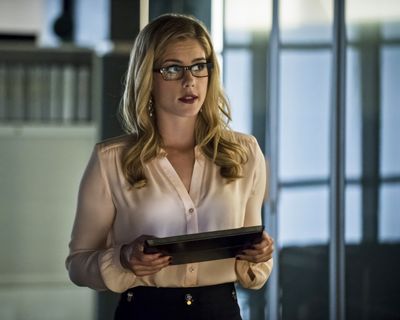 Emily Bett Rickards — photo 5 in the Signet library