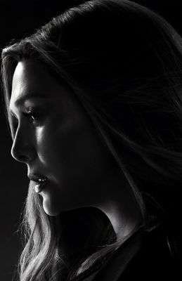 Elizabeth Olsen — photo 16 in the Signet library