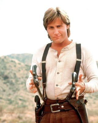 Emilio Estevez — photo 5 in the Signet library