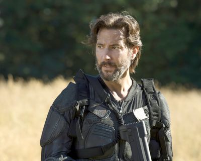 Henry Ian Cusick — photo 5 in the Signet library