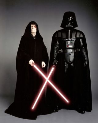 Ian McDiarmid — photo 24 in the Signet library