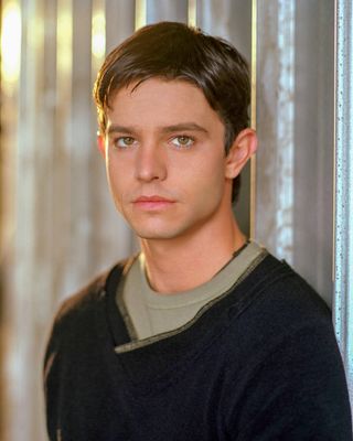 Jason Behr — photo 7 in the Signet library