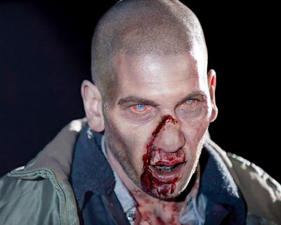 Jon Bernthal — photo 11 in the Signet library
