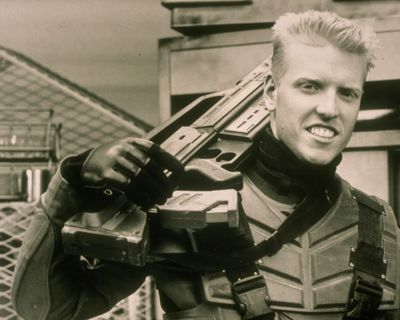 Jake Busey — photo 9 in the Signet library
