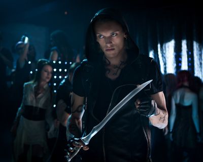 Jamie Campbell Bower — photo 8 in the Signet library