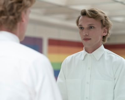 Jamie Campbell Bower — photo 13 in the Signet library