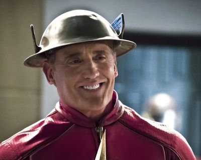 John Wesley Shipp — photo 2 in the Signet library