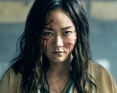 Karen Fukuhara — photo 6 in the Signet library