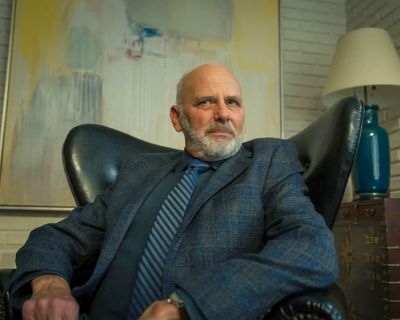 Kurt Fuller — photo 6 in the Signet library
