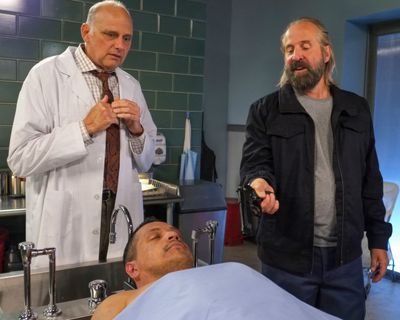 Kurt Fuller — photo 11 in the Signet library