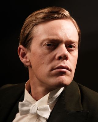 Kris Marshall — photo 14 in the Signet library