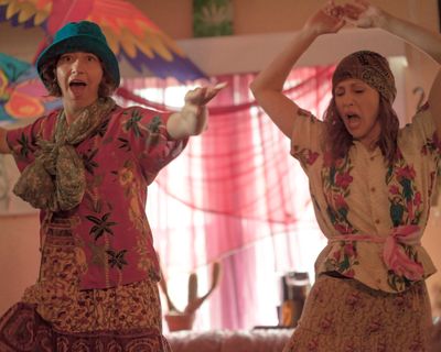 Kristen Schaal — photo 16 in the Signet library