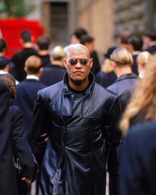 Laurence Fishburne — photo 13 in the Signet library