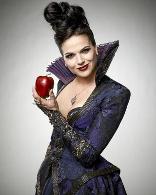 Lana Parrilla — photo 5 in the Signet library