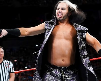 Matt Hardy — photo 9 in the Signet library