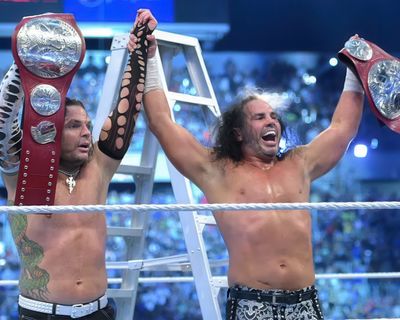 Matt Hardy — photo 11 in the Signet library