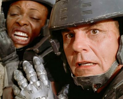 Michael Ironside — photo 21 in the Signet library
