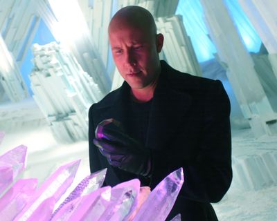 Michael Rosenbaum — photo 1 in the Signet library