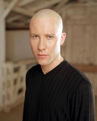 Michael Rosenbaum — photo 6 in the Signet library
