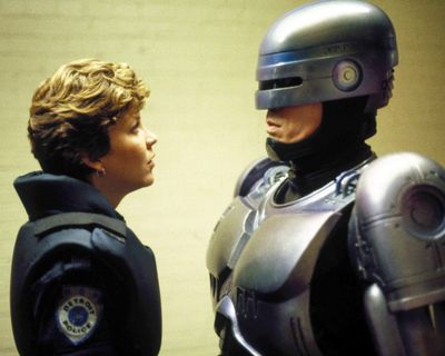 Peter Weller — photo 17 in the Signet library