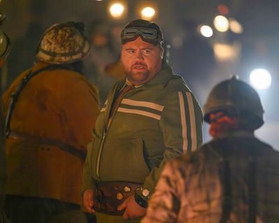 Paul Walter Hauser — photo 1 in the Signet library