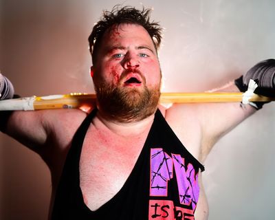 Paul Walter Hauser — photo 7 in the Signet library