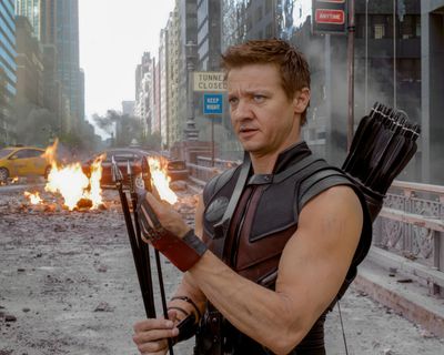 Jeremy Renner — photo 9 in the Signet library
