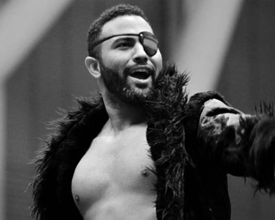 Rocky Romero — photo 1 in the Signet library