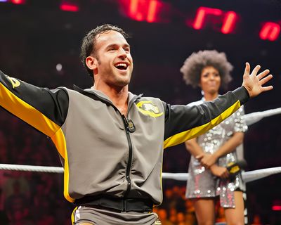 Roderick Strong — photo 3 in the Signet library