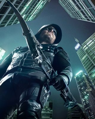 Stephen Amell — photo 18 in the Signet library