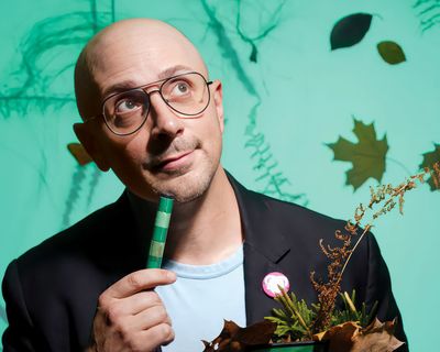 Steve Burns — photo 6 in the Signet library