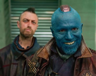 Sean Gunn — photo 9 in the Signet library