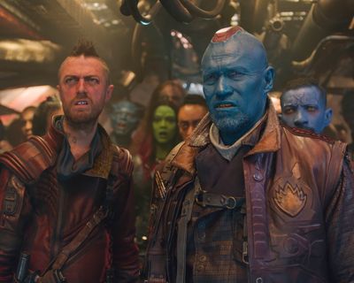 Sean Gunn — photo 10 in the Signet library