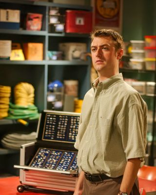 Sean Gunn — photo 11 in the Signet library
