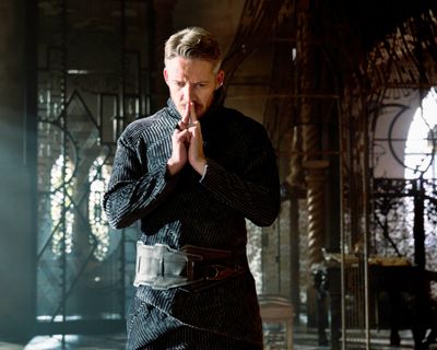 Sean Maguire — photo 1 in the Signet library