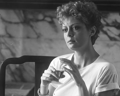 Susan Sarandon — photo 9 in the Signet library